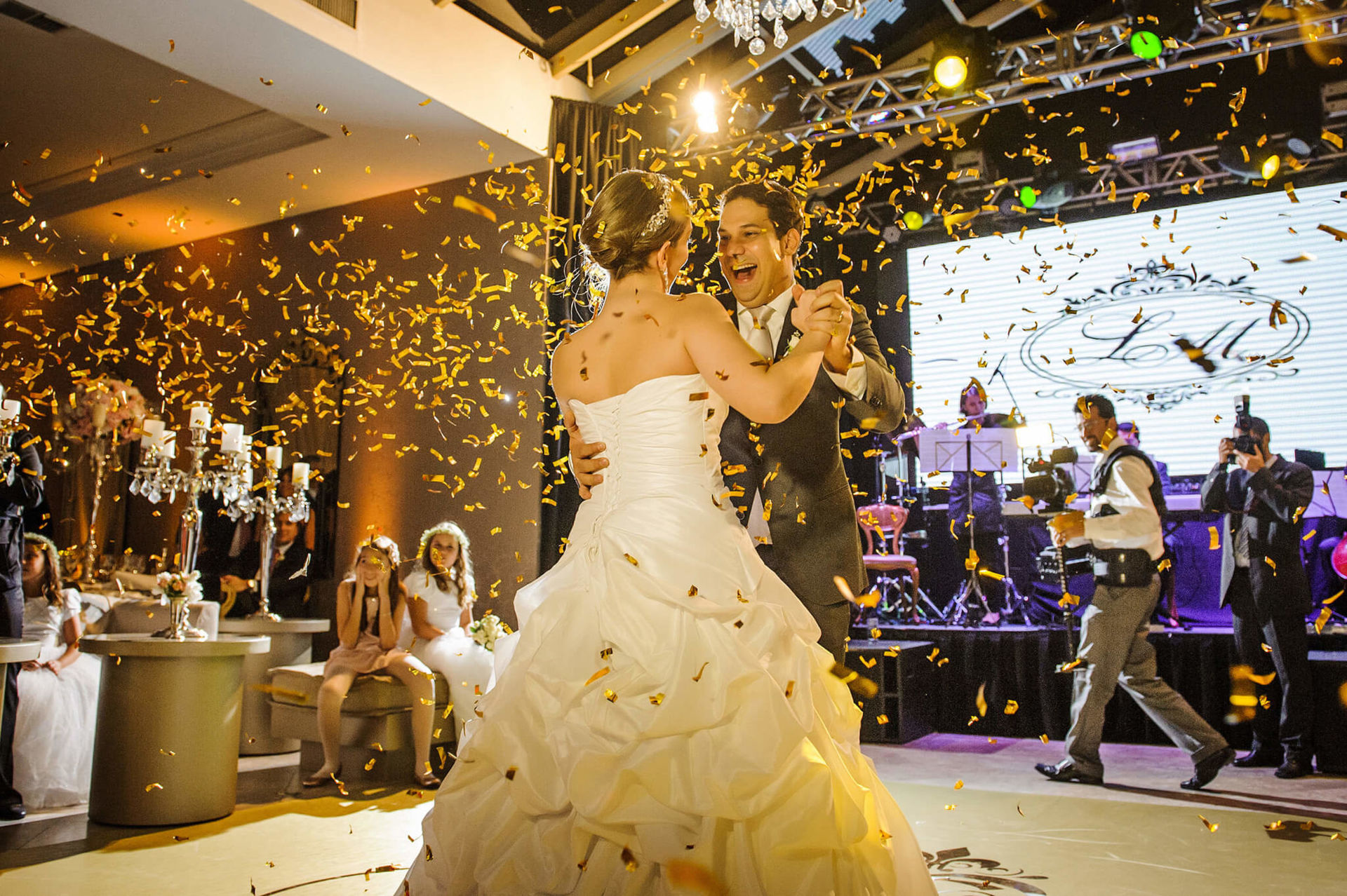 Foto Fotografia de casamento no Castelo de Batel em Curitiba, Luana e Maciel Foto Fotografia de casamento no Castelo de Batel em Curitiba, Luana e Maciel - Imagem 13