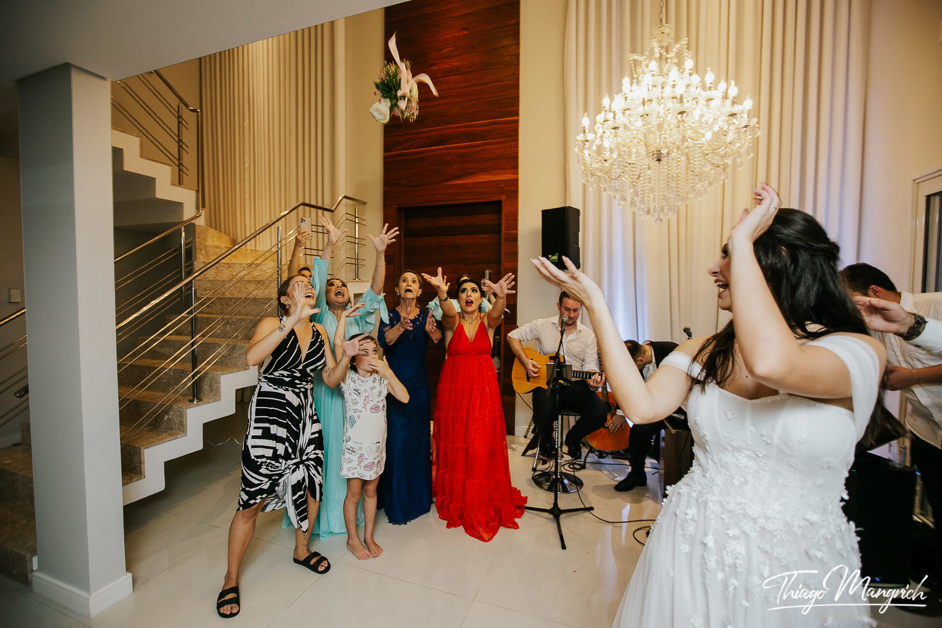 Foto Fotografia de casamento, São José, Taynah e Lui Foto Fotografia de casamento, São José, Taynah e Lui - Imagem 59
