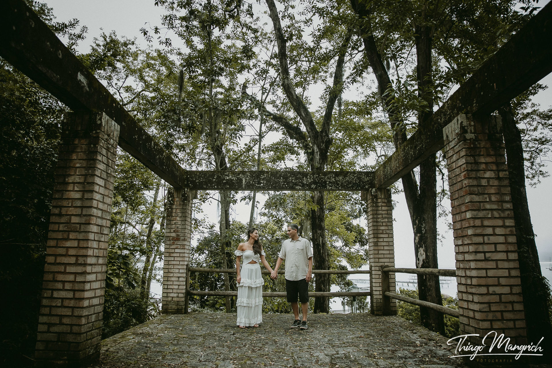 Foto Fotografia de pré casamento em Florianópolis, Juliana e Wallace Foto Fotografia de pré casamento em Florianópolis, Juliana e Wallace - Imagem 3
